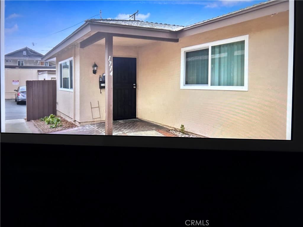 Townhouse at 1714 Appleton, Pomona — photo 1 of 3
