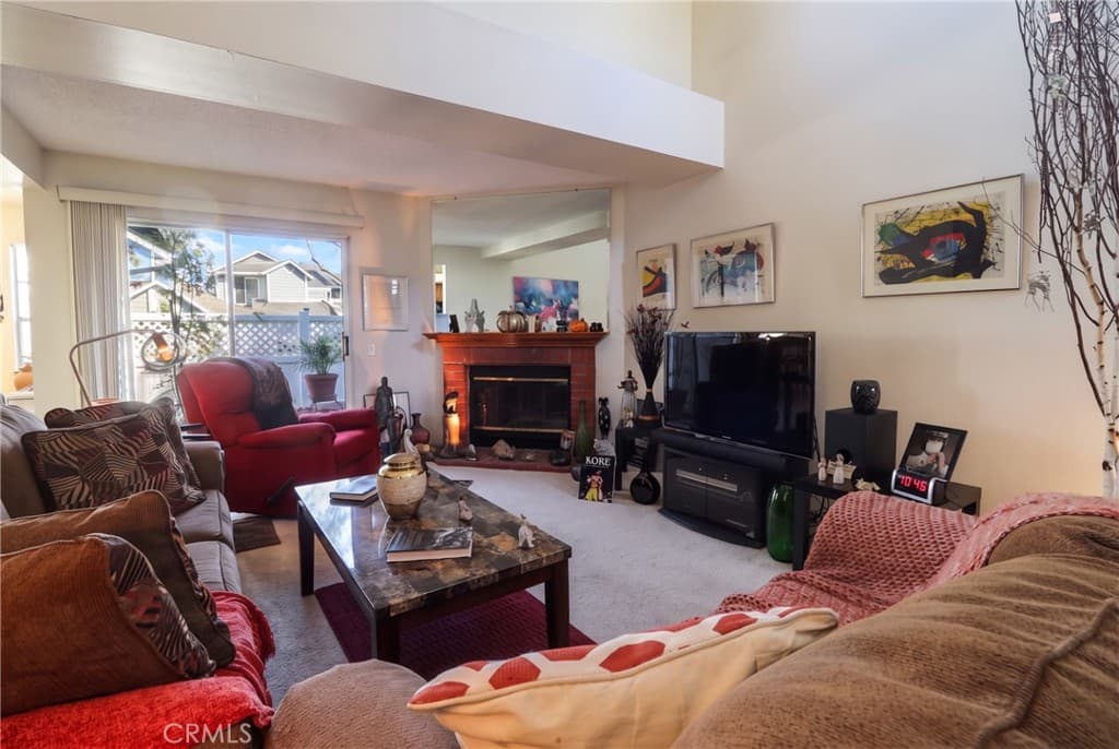 Townhouse at 126 N Glendora, Covina — photo 5 of 12