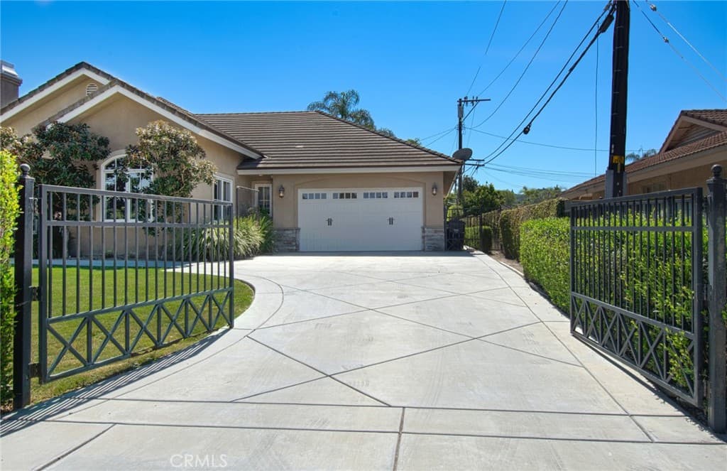 Home at 211 S Grand, West Covina — photo 2 of 12