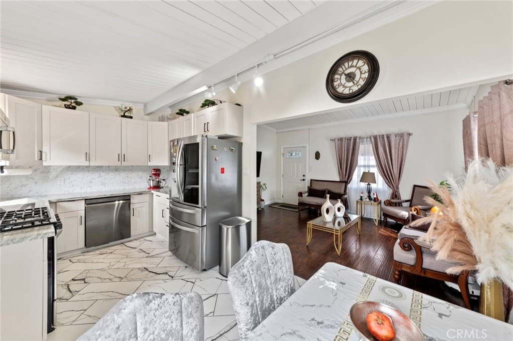 Home at 5721 N Rockvale Ave, Azusa — photo 8 of 12