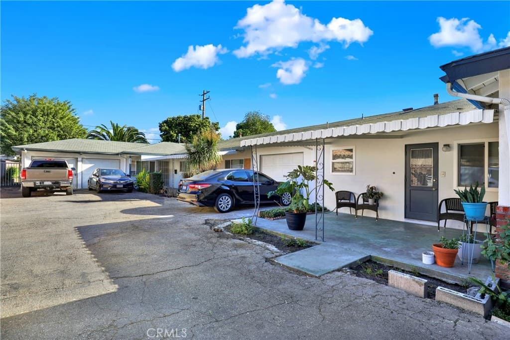 Multi-Family at 291 W Artesia Street, Pomona — photo 8 of 12