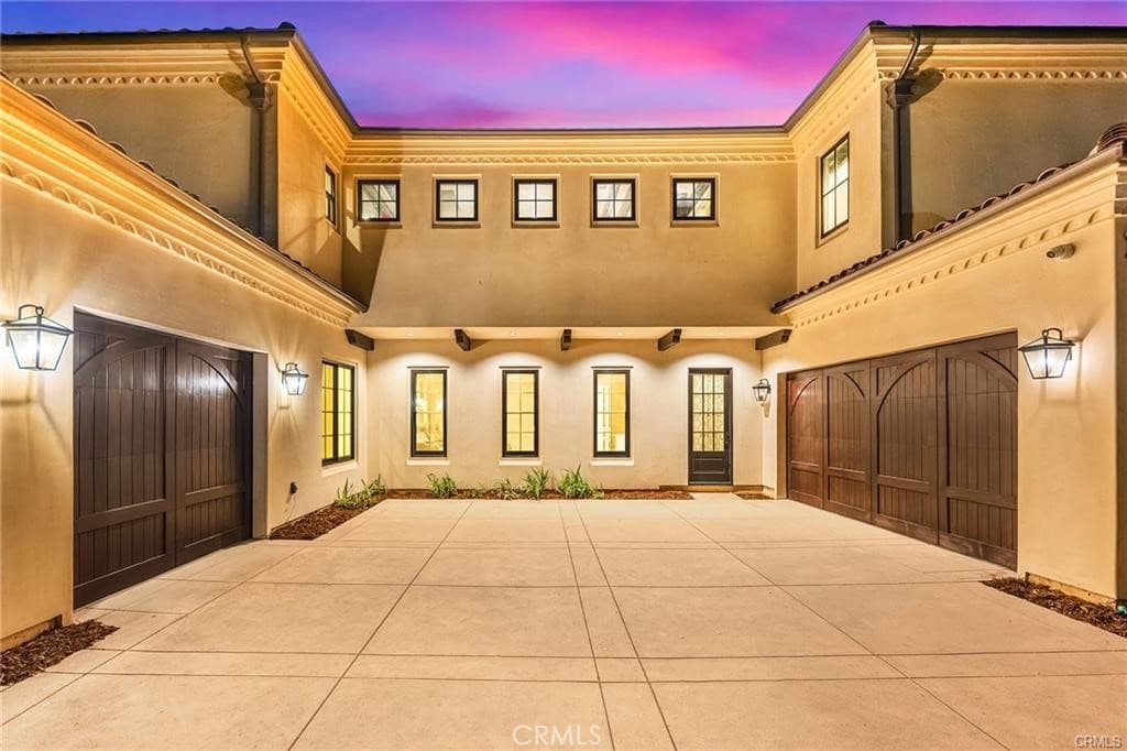 Home at 81 Hacienda Drive, Arcadia — photo 3 of 12