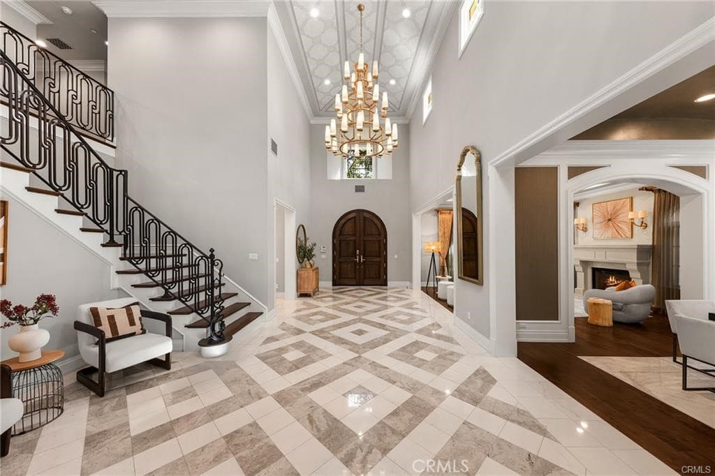 Home at 81 Hacienda Drive, Arcadia — photo 6 of 12