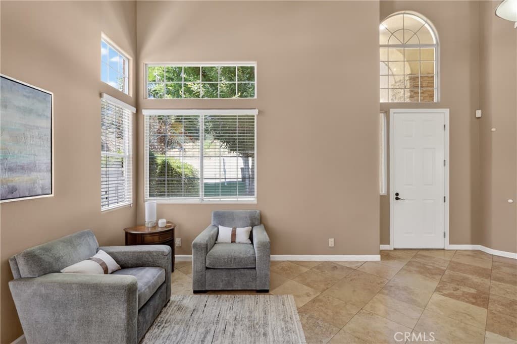 Home at 1250 Loma Vista, Pomona — photo 7 of 12