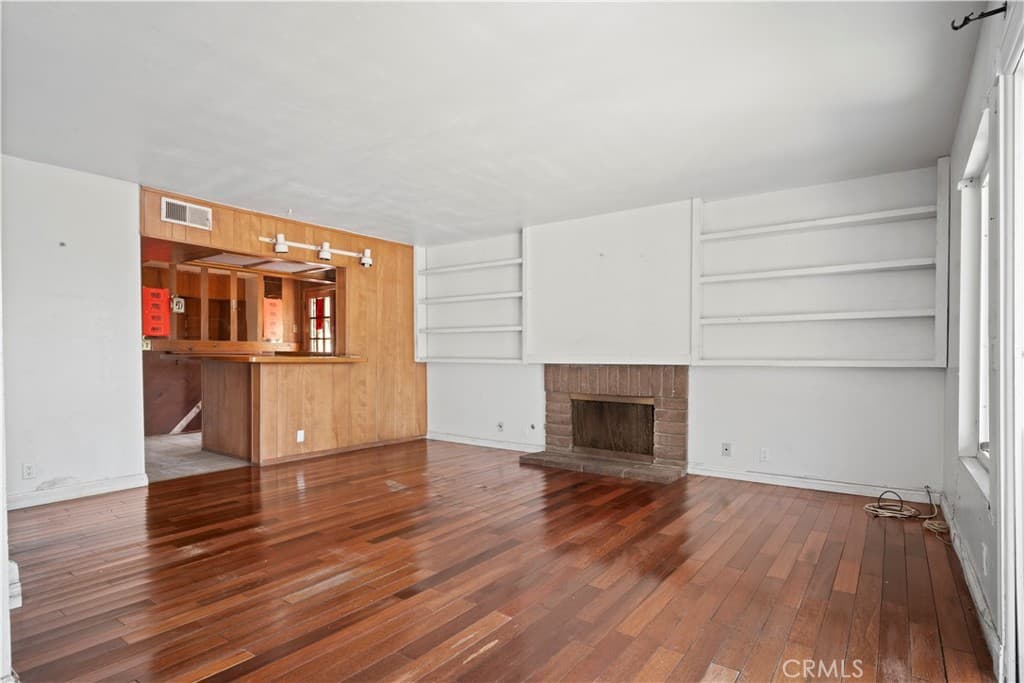 Home at 1935 Walnut Leaf, Walnut — photo 12 of 12