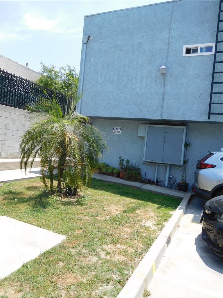 Townhouse at 13302 Ramona, Baldwin Park — photo 2 of 12
