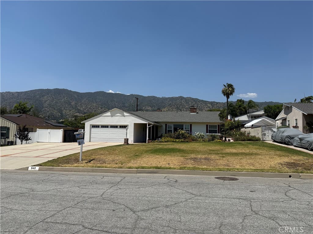Home at 543 E Comstock, Glendora — photo 2 of 12
