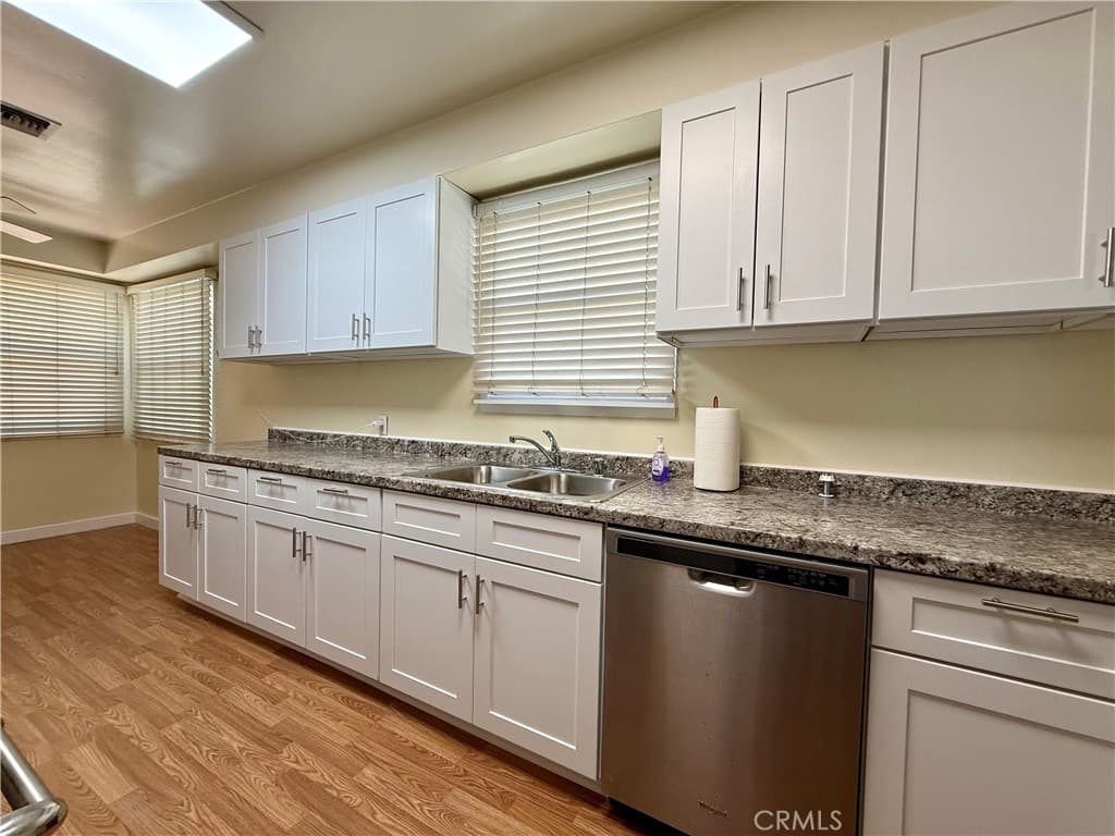 Home at 543 E Comstock, Glendora — photo 12 of 12