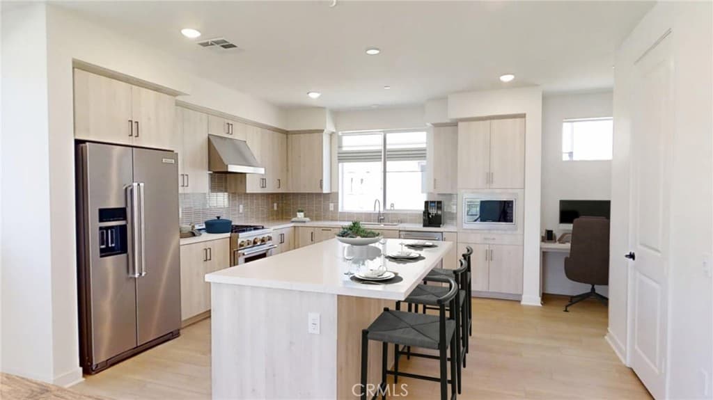 Townhouse at 2823 Lavender Place, Arcadia — photo 6 of 12