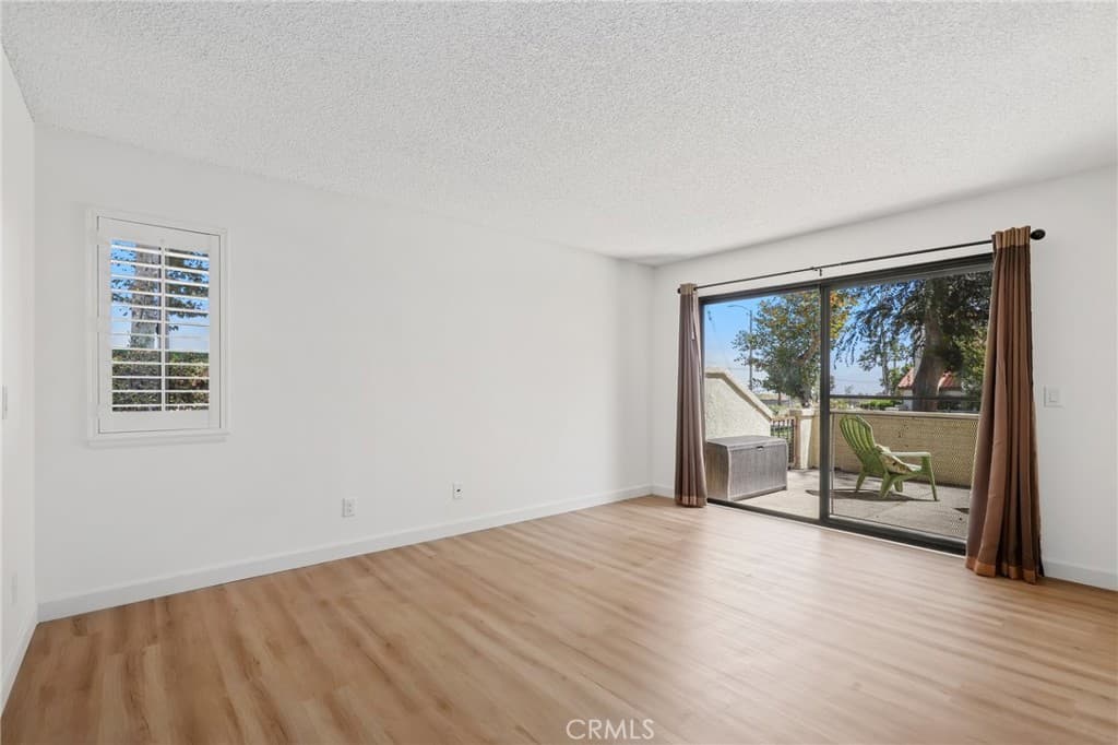 Condo at 870 Lancaster, Claremont — photo 10 of 12
