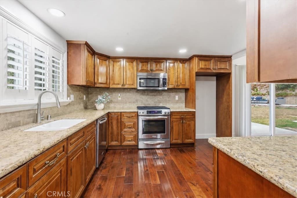 Home at 2339 Club Vista, Glendora — photo 9 of 12
