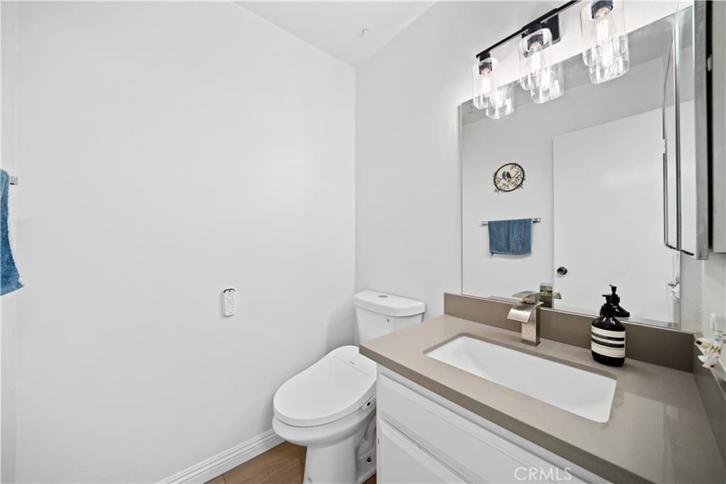 Townhouse at 3517 Eucalyptus St, West Covina — photo 10 of 12