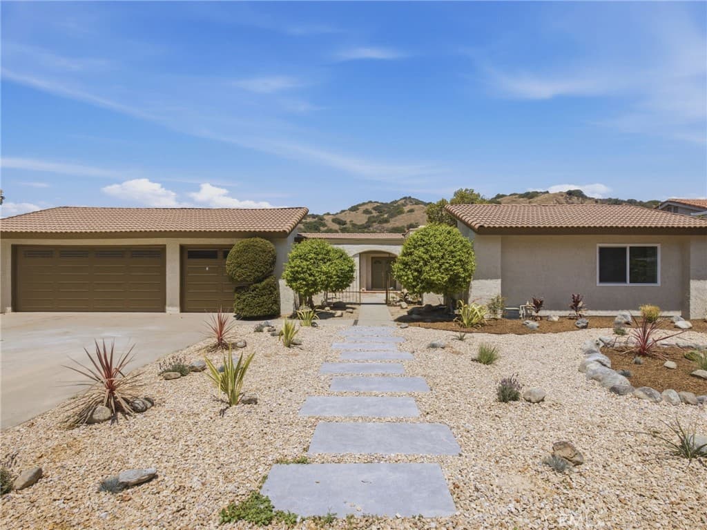 Home at 225 Armstrong Drive, Claremont — photo 2 of 12