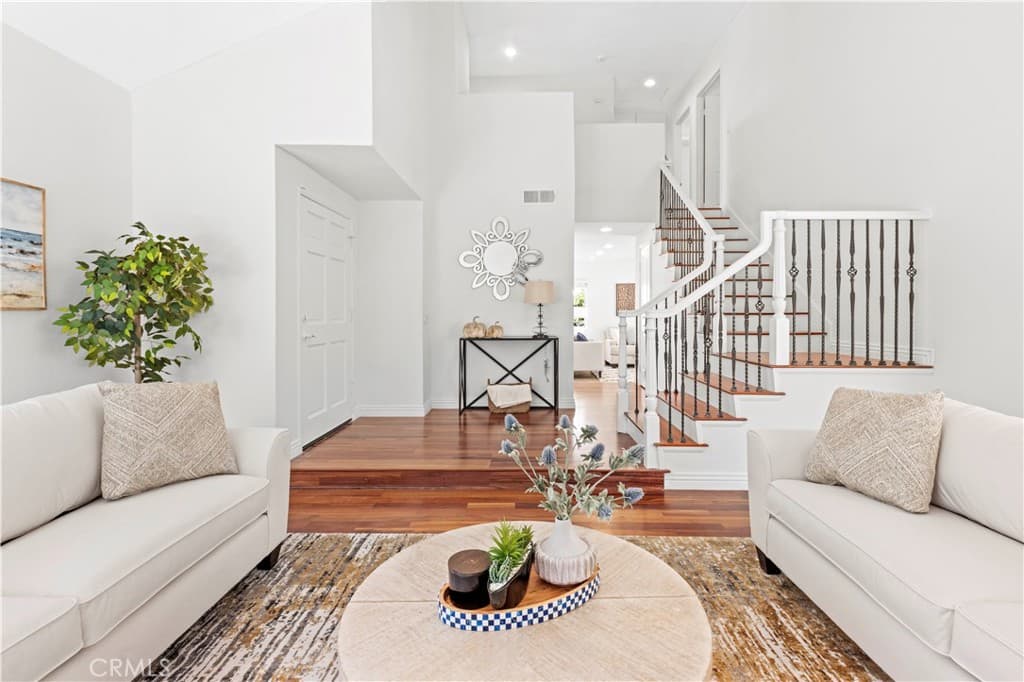 Home at 900 Fall Creek Court, Walnut — photo 5 of 12