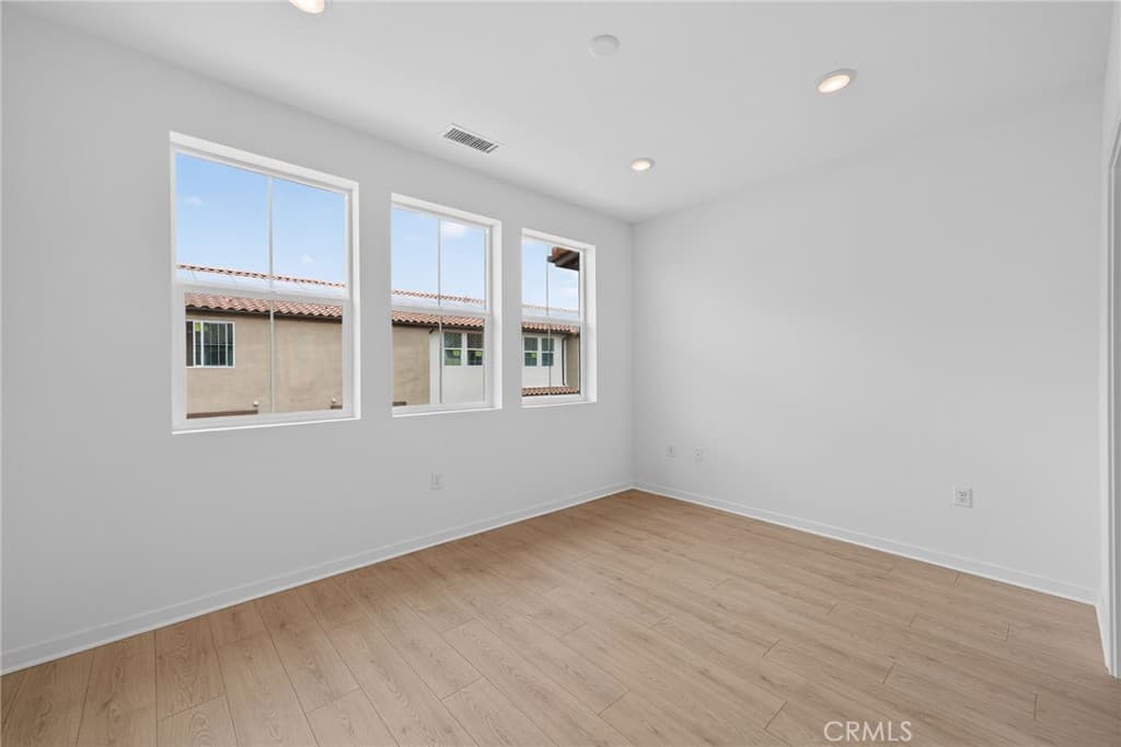 Townhouse at 722 Tropicana Place, Covina — photo 8 of 12