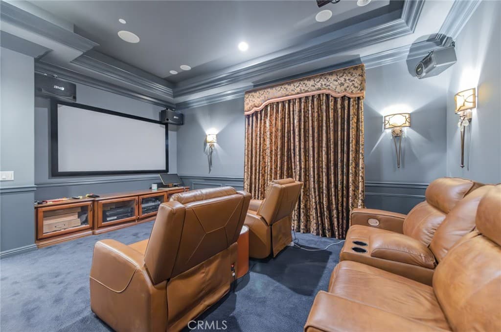 Commercial at 2702 S 10th, Arcadia — photo 9 of 12