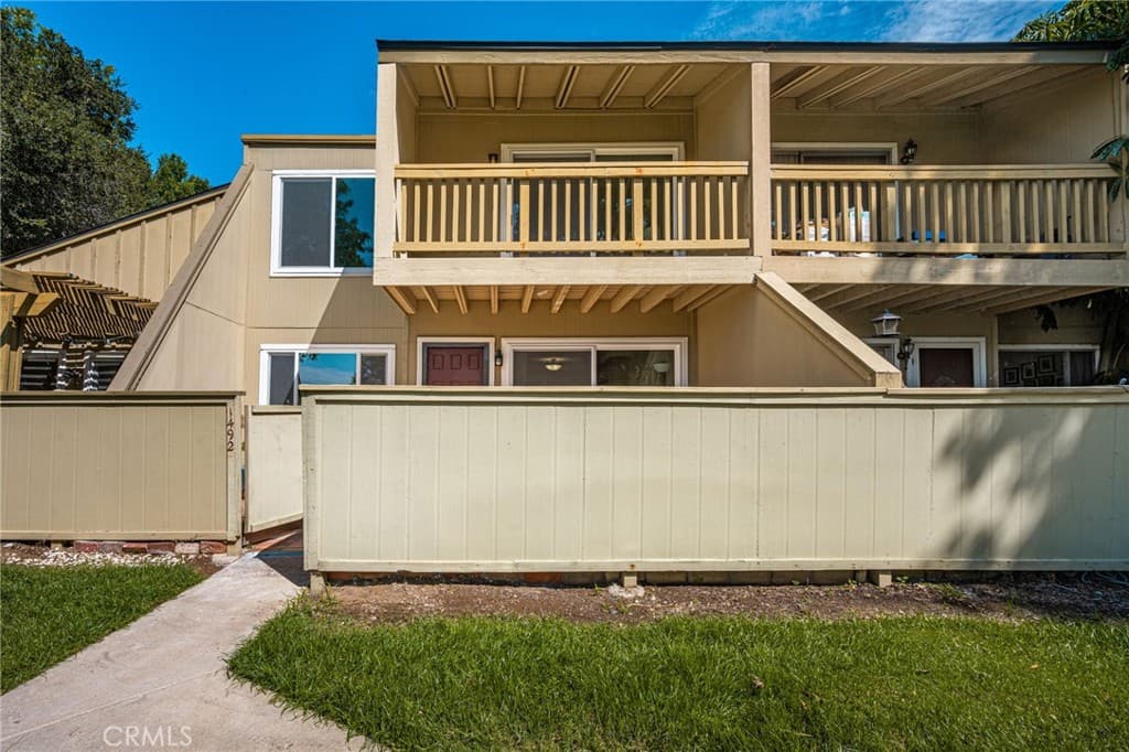 Condo at 1492 W Badillo, San Dimas — photo 3 of 12