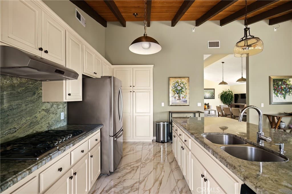 Home at 2817 N Mountain Avenue, Claremont — photo 12 of 12