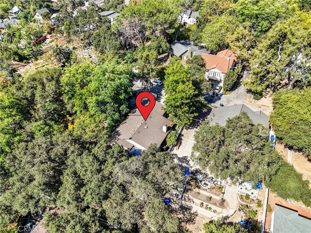 Home at 440 S Sycamore Place, Sierra Madre — photo 7 of 12