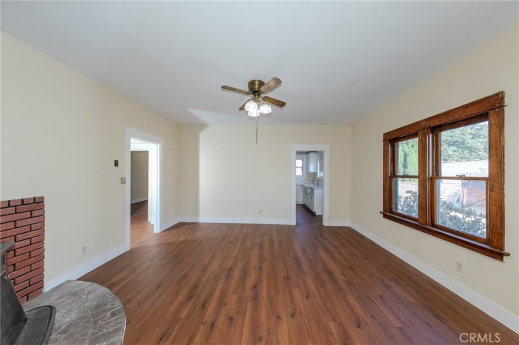 Home at 1619 S Glendora Avenue, Glendora — photo 5 of 12