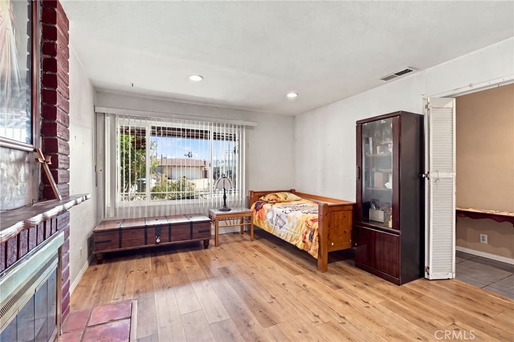 Home at 1305 Raleo Avenue, Rowland Heights — photo 4 of 12