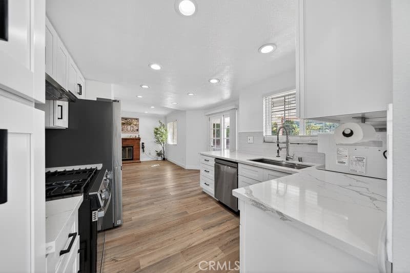 Home at 19610 Vega Way, Rowland Heights — photo 9 of 12