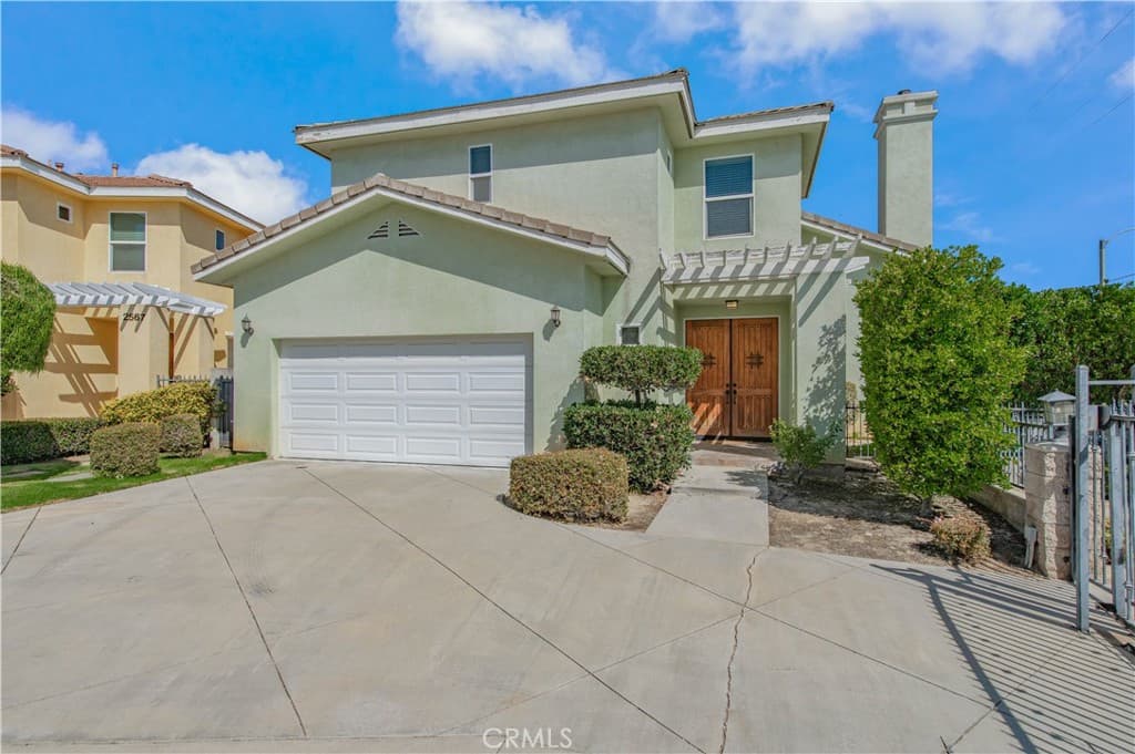 Home at 2563 Mountain Ave, Duarte — photo 3 of 12