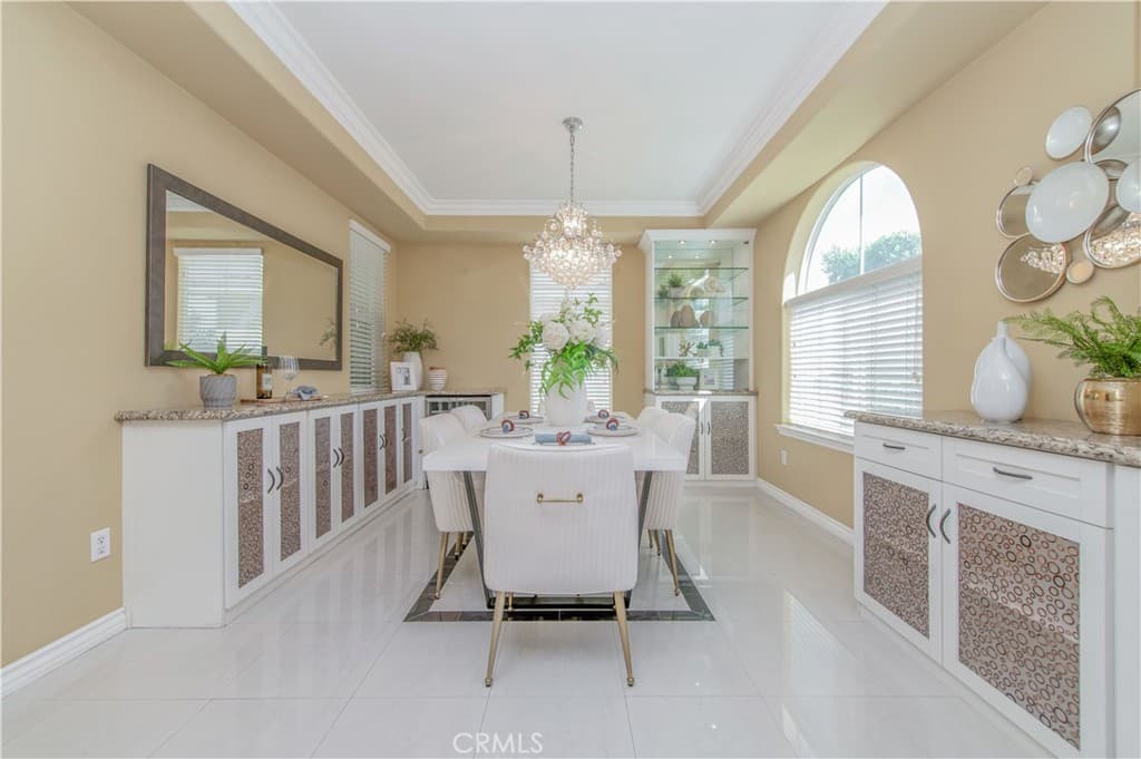 Home at 2563 Mountain Ave, Duarte — photo 9 of 12