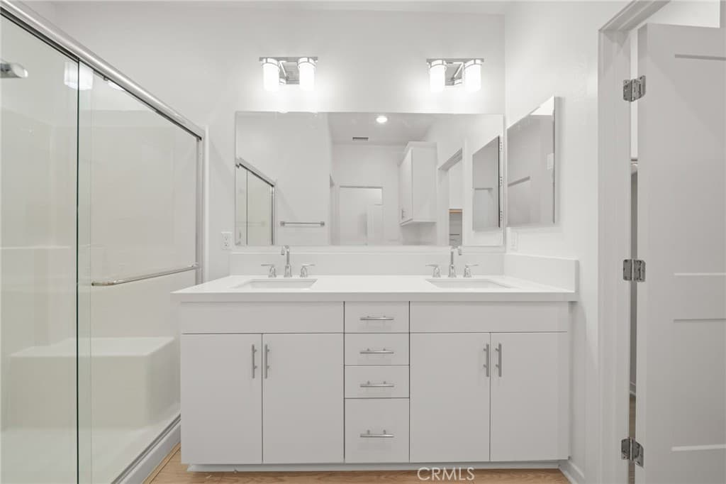 Townhouse at 463 Paradiso Place, Covina — photo 12 of 12