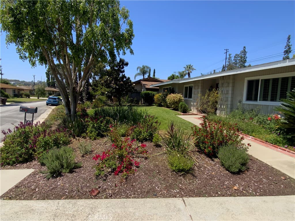 Home at 15949 Maracaibo Place, Hacienda Heights — photo 5 of 12
