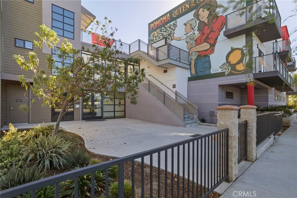 Multi-Family at 1300 W Mission Boulevard 1-33, Pomona — photo 2 of 12