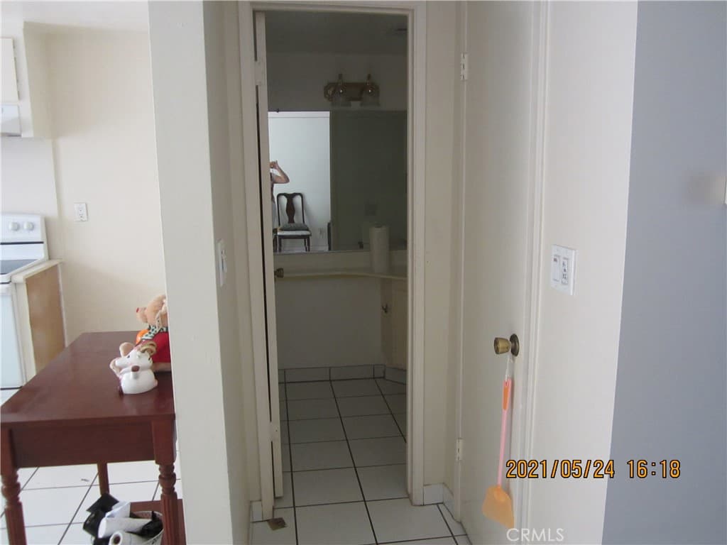 Condo at 845 N Junipero Drive, Duarte — photo 10 of 12