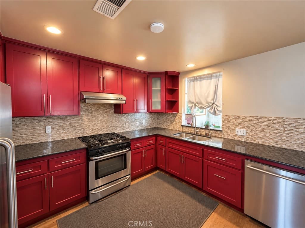 Home at 266 Brisbane Street, Monrovia — photo 3 of 5