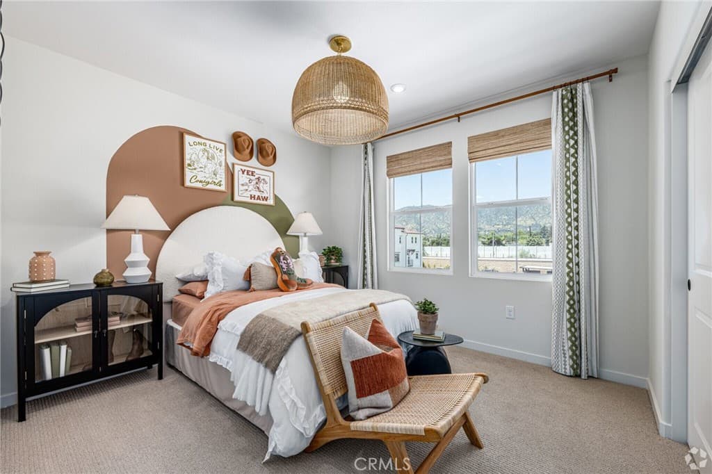 Townhouse at 556 Gregory Way, Glendora — photo 11 of 12