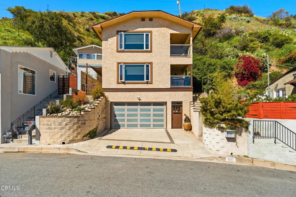 Home at 809 Skyland Drive, Sierra Madre — photo 6 of 12