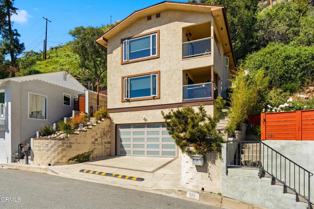 Home at 809 Skyland Drive, Sierra Madre — photo 7 of 12