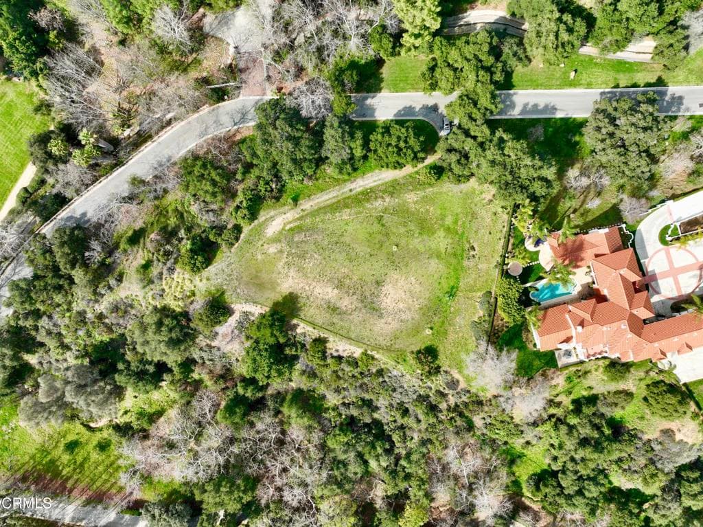 Home at 190 Sycamore Lane, Bradbury — photo 8 of 12