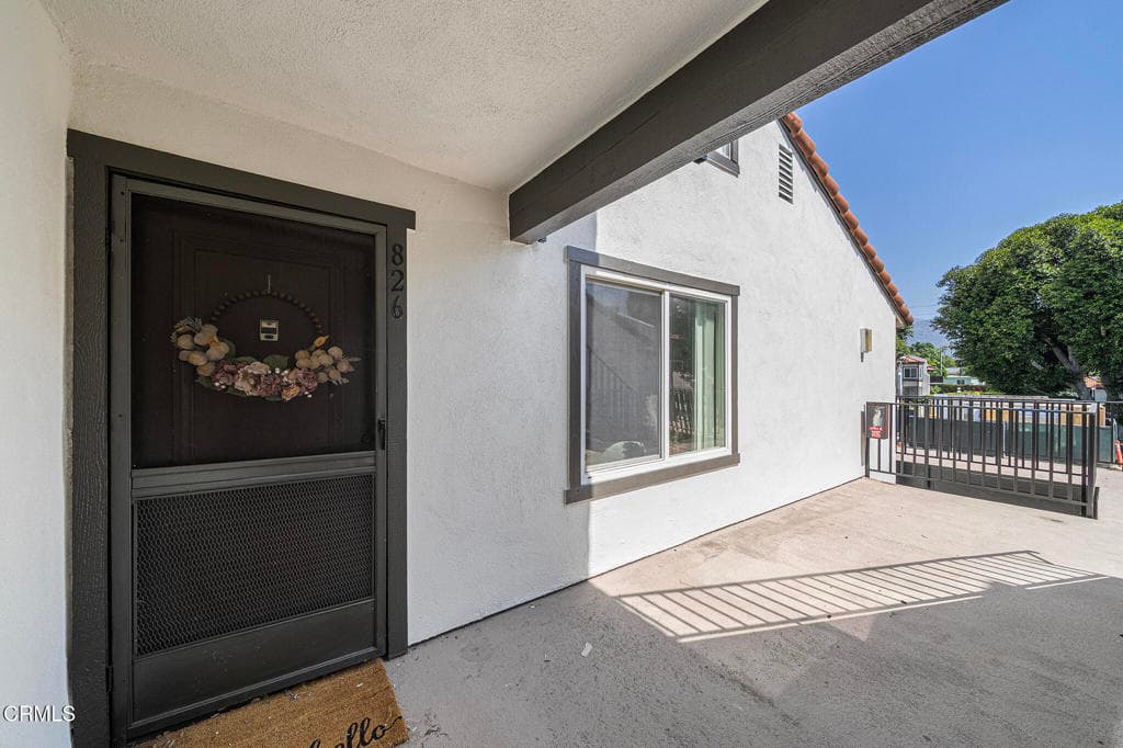 Condo at 826 Cinnamon Lane, Duarte — photo 3 of 12