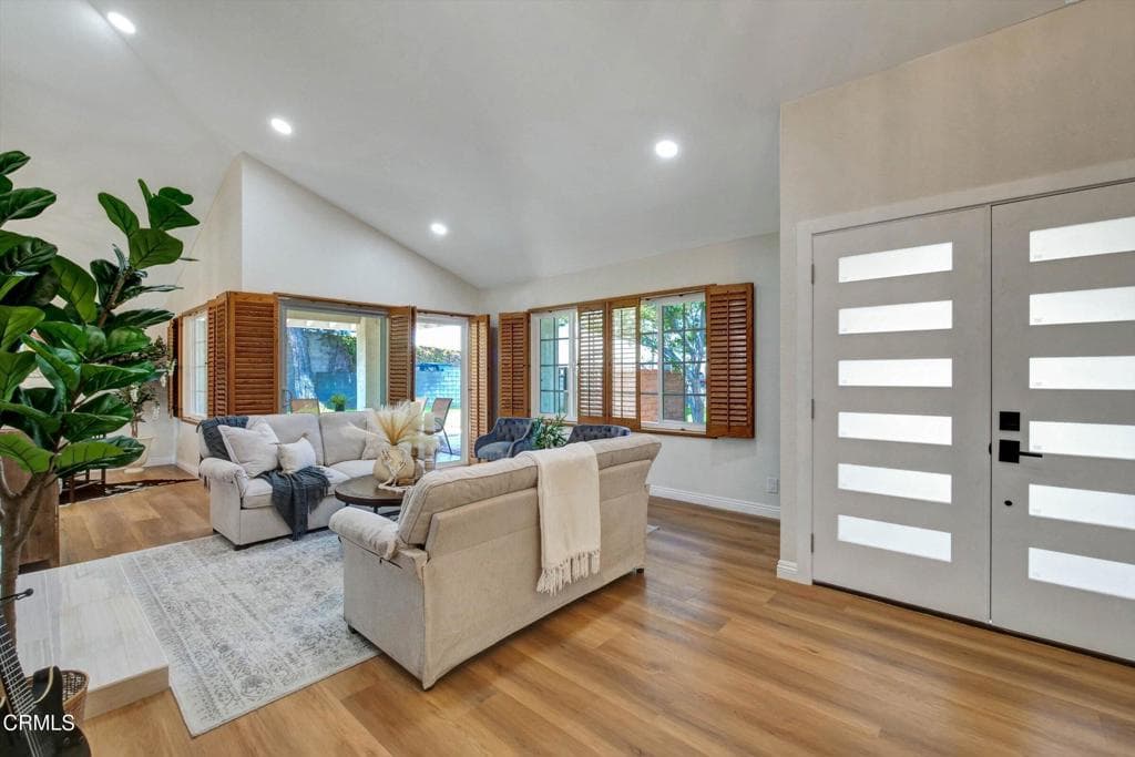 Home at 295 E Blue Mountain Way, Claremont — photo 8 of 12