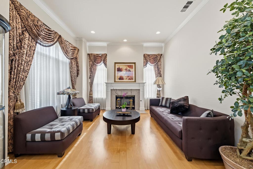 Home at 5629 Gracewood Avenue, Arcadia — photo 4 of 12