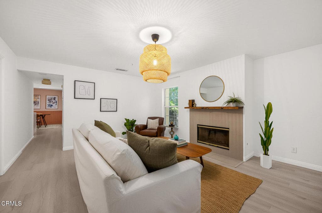Townhouse at 607 W Duarte Road D, Monrovia — photo 6 of 12