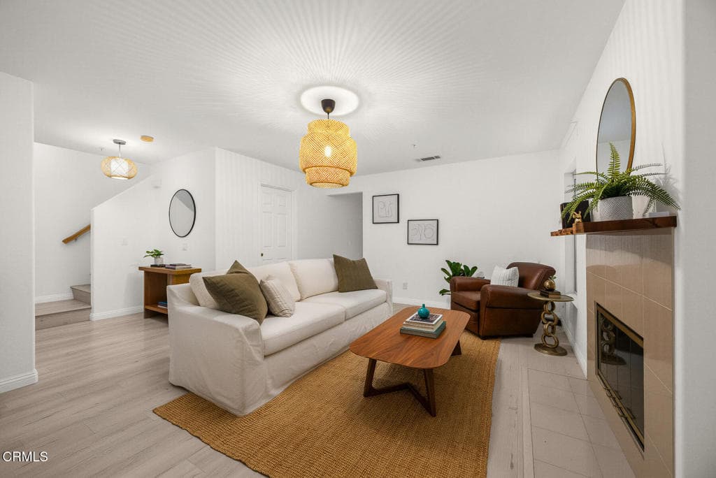 Townhouse at 607 W Duarte Road D, Monrovia — photo 7 of 12