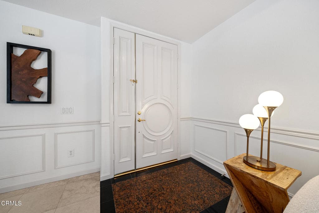 Townhouse at 752 W Walnut Avenue D, Monrovia — photo 6 of 12