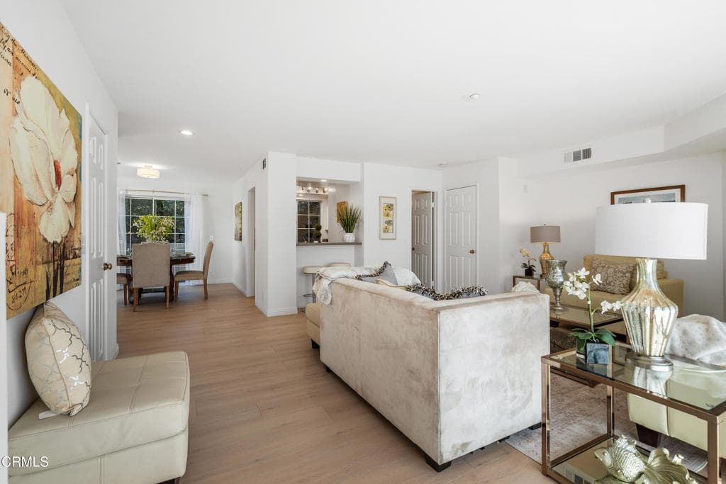 Townhouse at 1033 W Duarte Road A, Arcadia — photo 5 of 12