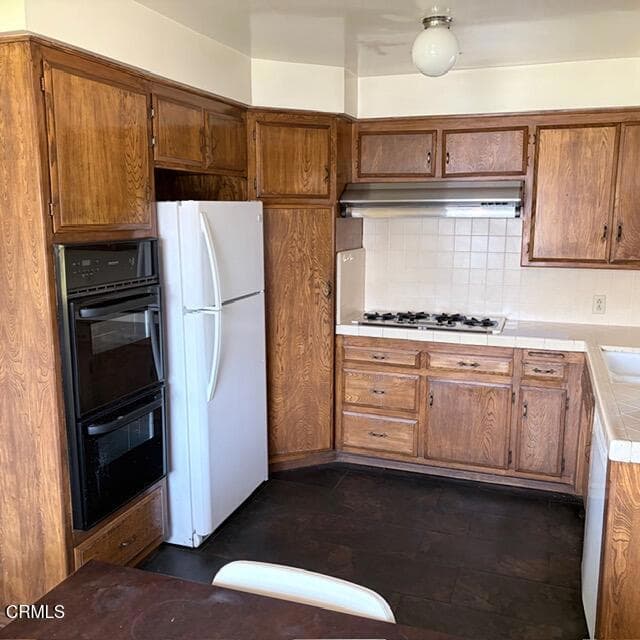 Multi-Family at 207 Genoa Street, Arcadia — photo 9 of 12
