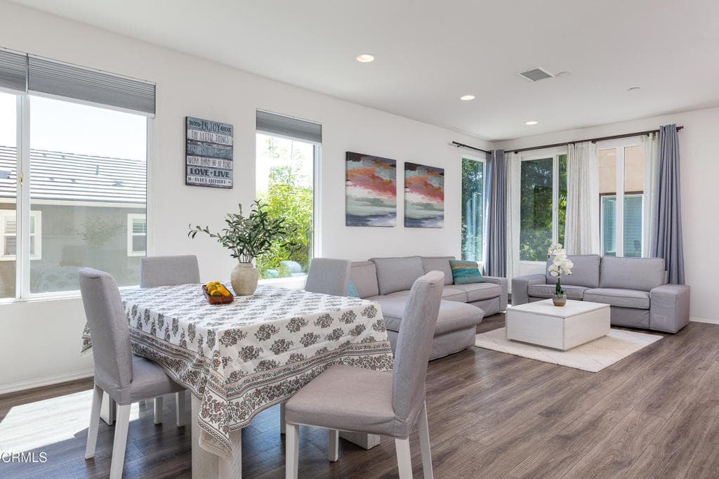 Townhouse at 422 W Route 66 55, Glendora — photo 7 of 12