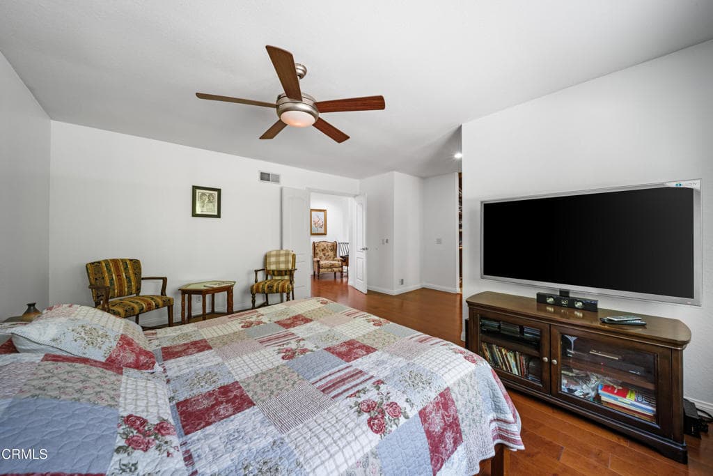 Home at 967 Avenida Loma Vista, San Dimas — photo 4 of 12