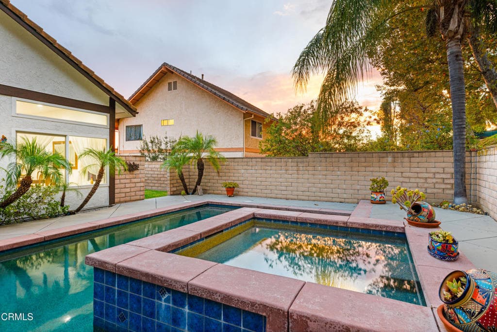 Home at 967 Avenida Loma Vista, San Dimas — photo 9 of 12