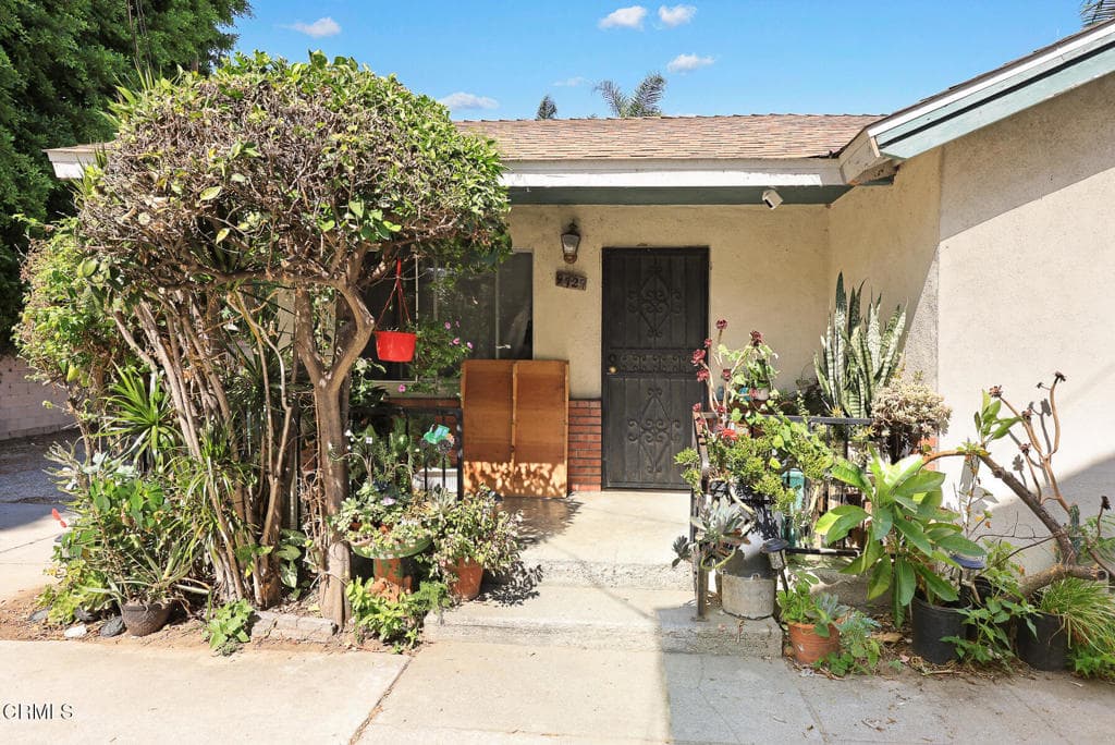 Home at 9733 Rio Hondo Parkway, El Monte — photo 11 of 12