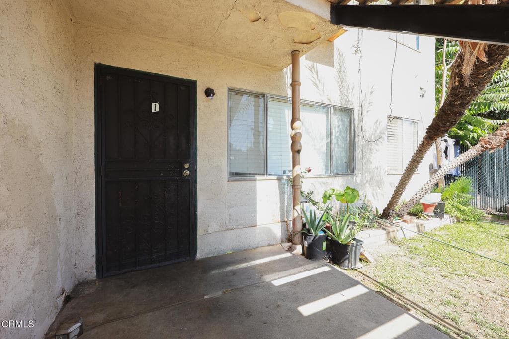 Home at 9733 Rio Hondo Parkway, El Monte — photo 5 of 12